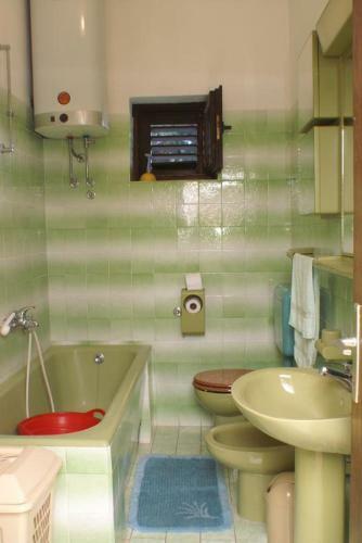 Apartment Slatine 1099a