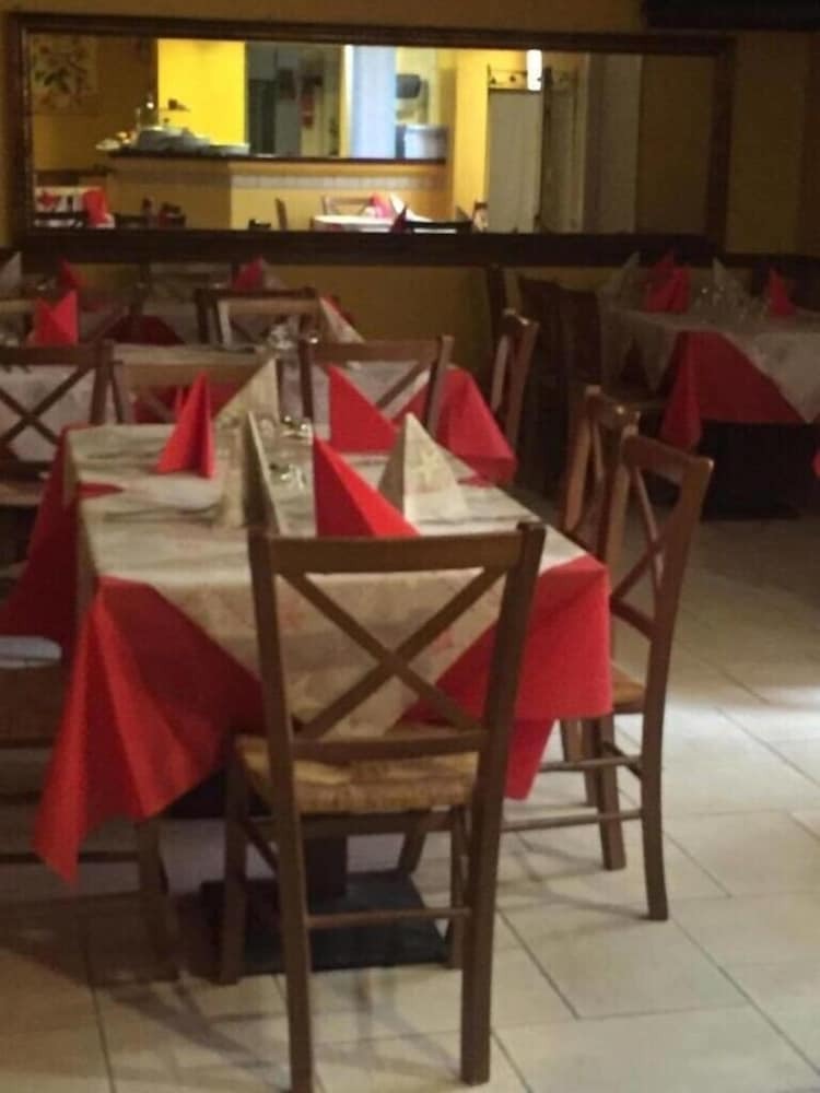 Posada La Locanda Del Brolio