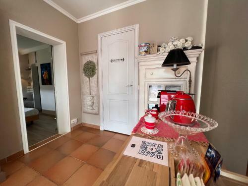 Bed & Breakfast Les Grimaldines - Maison D'h�tes