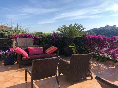 Bed & Breakfast Les Grimaldines - Maison D'h�tes