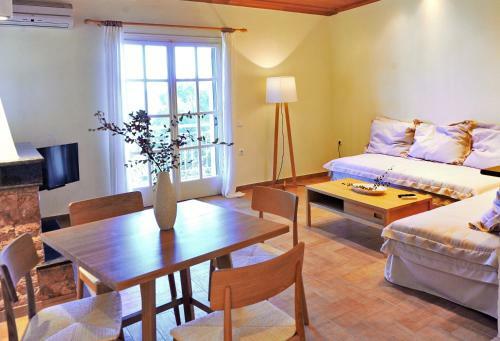 Hostal Vkastri