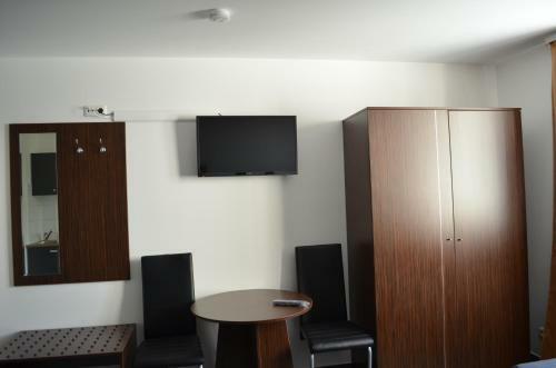 Hostal Zwei Raben Pension