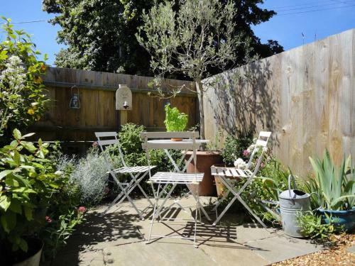 Portland Cottage