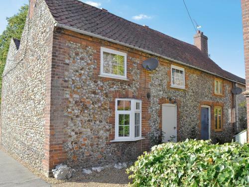 Portland Cottage