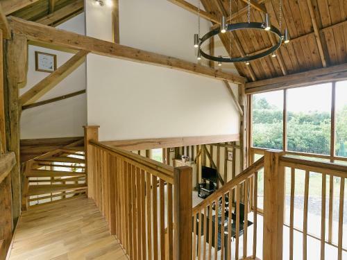 Chilsham Barn