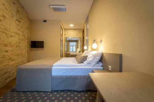 New Town Hotel