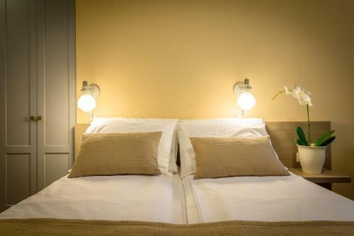 New Town Hotel