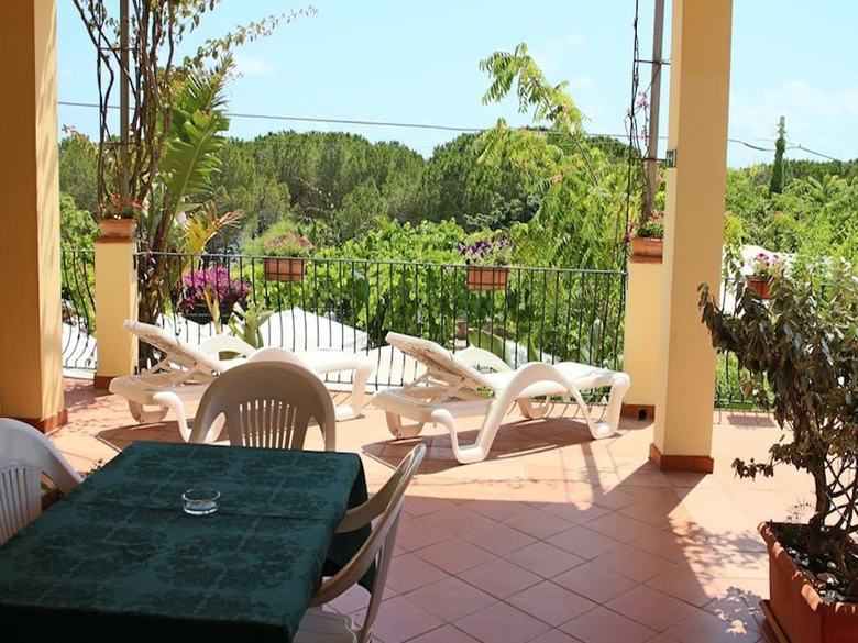 Hotel Domus De Janas Sul Mare