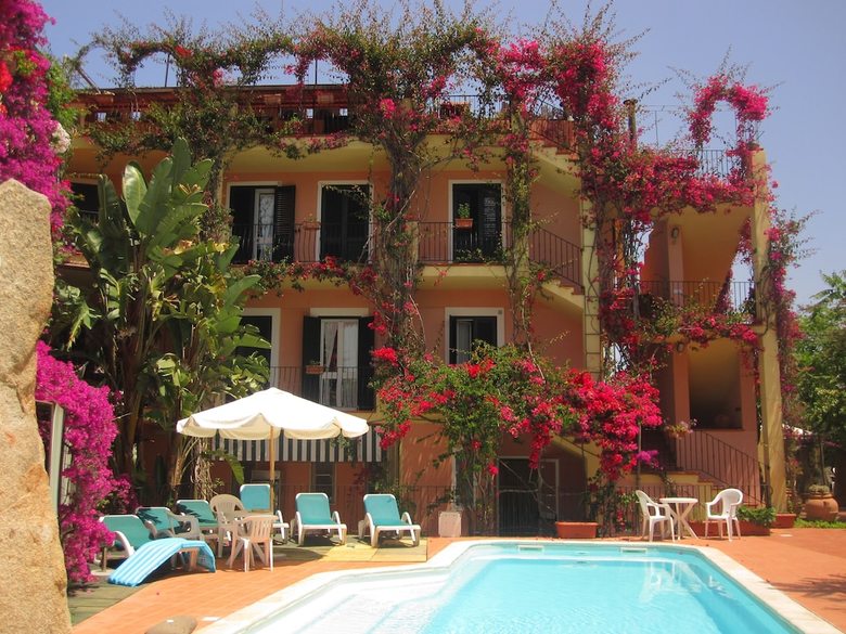 Hotel Domus De Janas Sul Mare