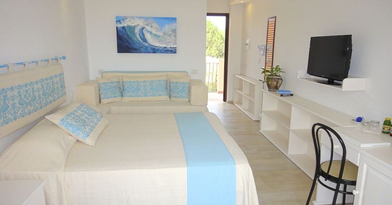 Hotel Domus De Janas Sul Mare