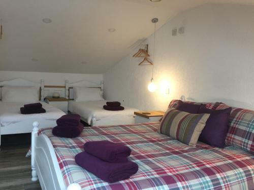 Hostal Barton Gate Farm B&B