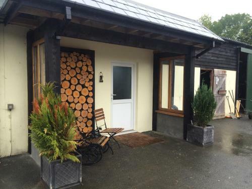 Hostal Barton Gate Farm B&B