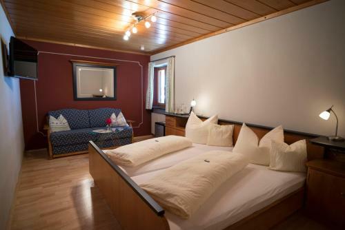 Hostal Gasthaus Posch
