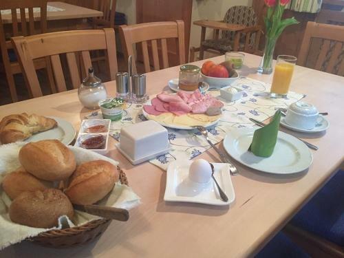 Hostal Gasthaus Posch