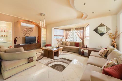 Natura House