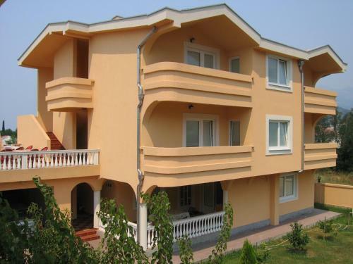 Apartments Old Olive