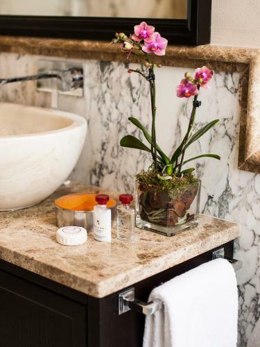 Grand Amore Hotel And Spa