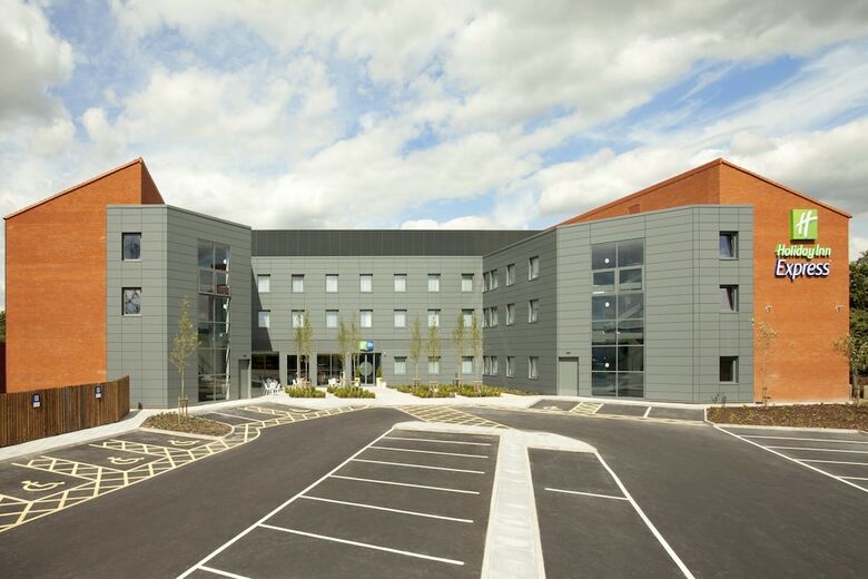 Hotel Holiday Inn Express St. Albans - M25, Jct.22