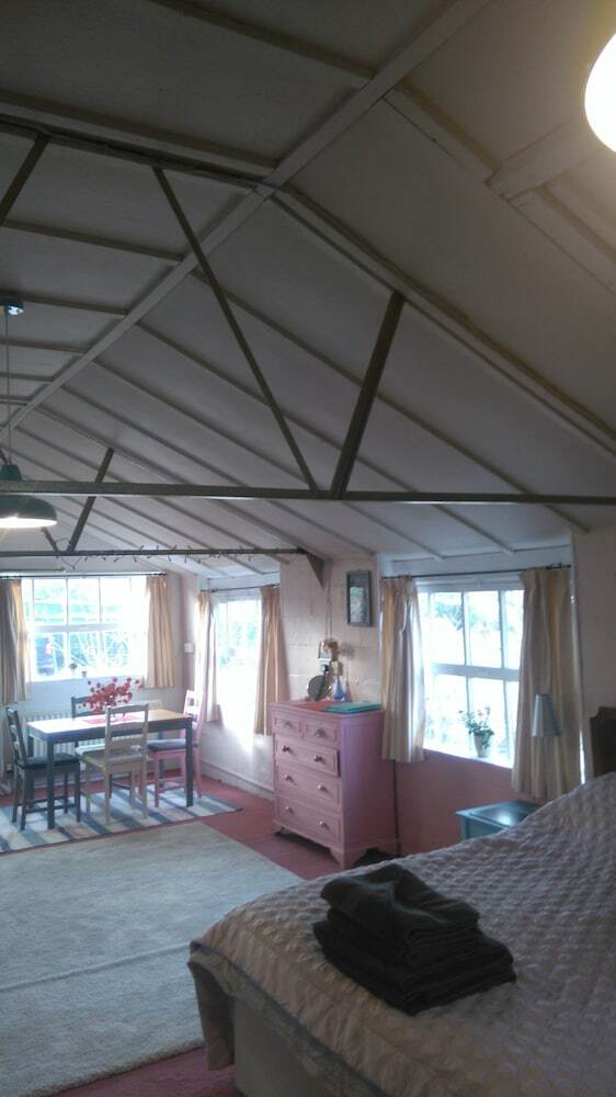 Hostal Pear Tree Farm