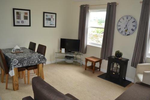 Dartmoor Apartments