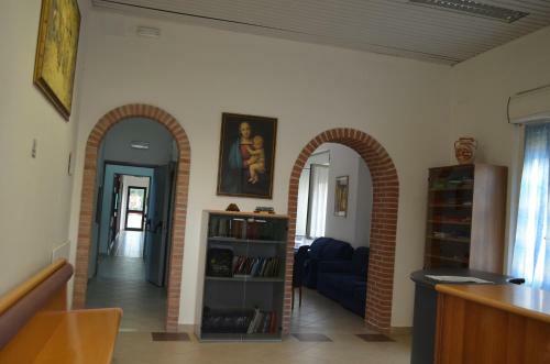 Hotel Belmare Dlf