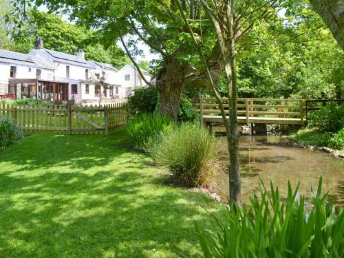 Bannsvale Farmhouse
