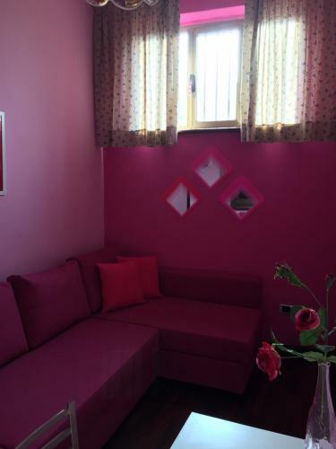 Hostal Guest House By Rose