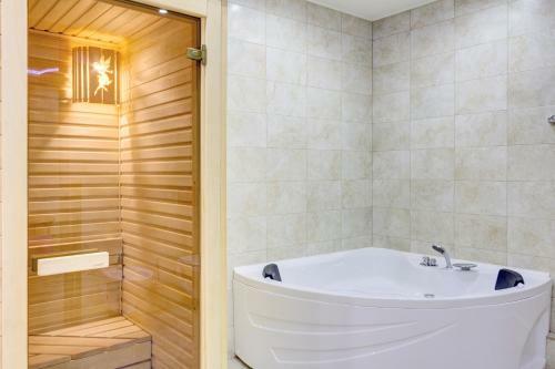 Innhome Apartments Bratiev Kashirinykh 34