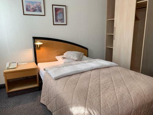 Hotel Und Restaurant Pinkenburg