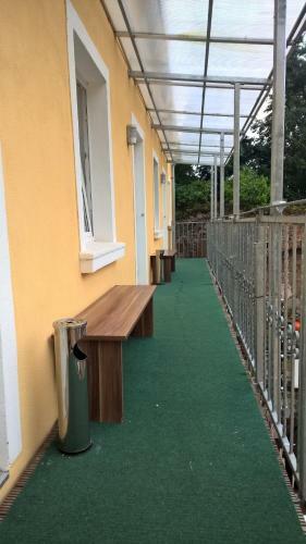 Hostal Guest House Schlo�wache-zerbst