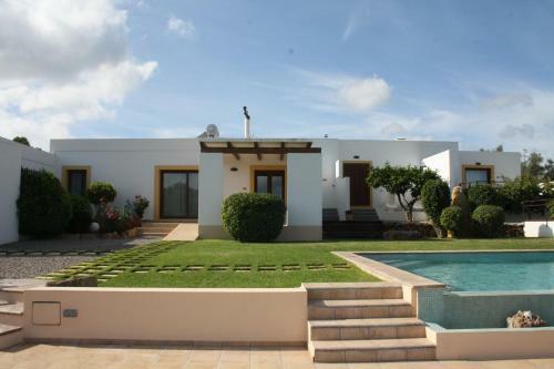 Agroturismo La Pitiusa