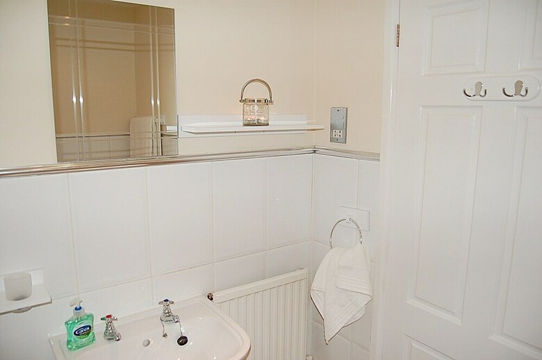 Hostal Saint Cadfans Lodge