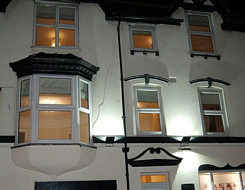 Hostal Saint Cadfans Lodge