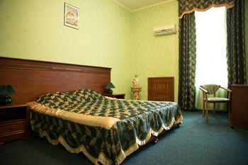 Kontinent Hotel