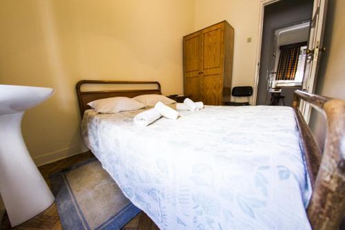 Hostal Residencial Covas