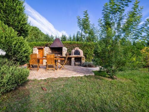 Cozy Holiday Home With Private Pool In Les Arcs