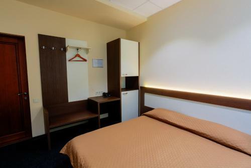 Comfort Hotel & Hostel