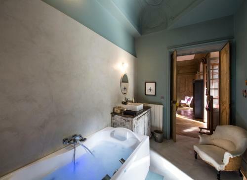 Hostal Une Nuit Au Ch�teau