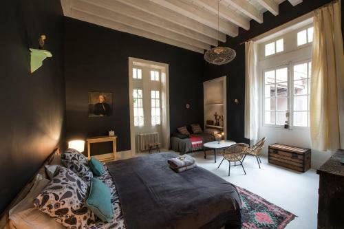 Hostal Une Nuit Au Ch�teau