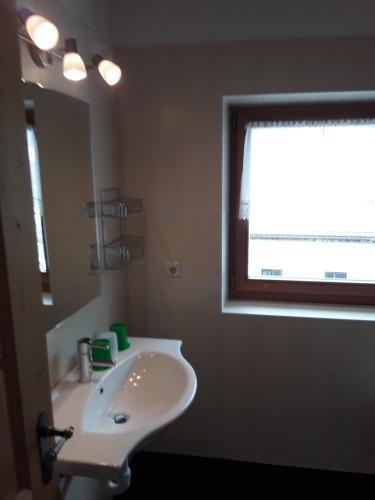 Hostal Pension & Seminarhof An Der March