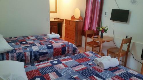 Hostal Sugar Patch Inn