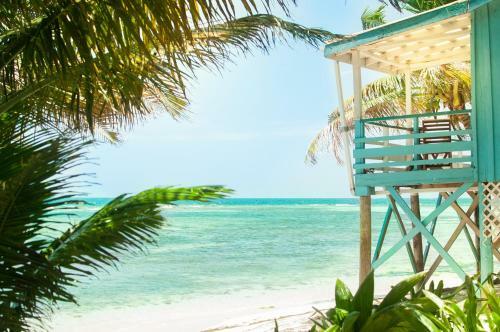 Hotel Ranguana Caye Cabanas