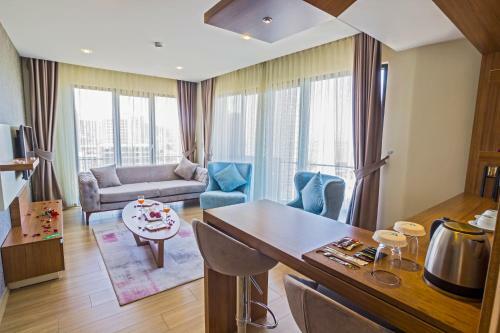 Hotel Alesha Suite