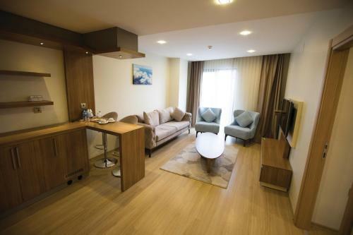 Hotel Alesha Suite