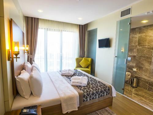 Hotel Alesha Suite