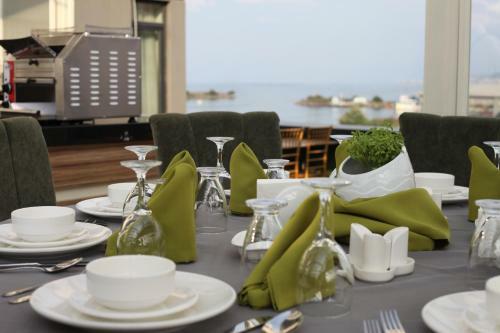 Hotel Alesha Suite