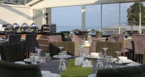 Hotel Alesha Suite