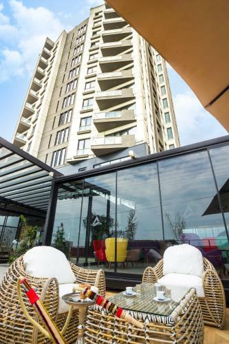 Hotel Alesha Suite