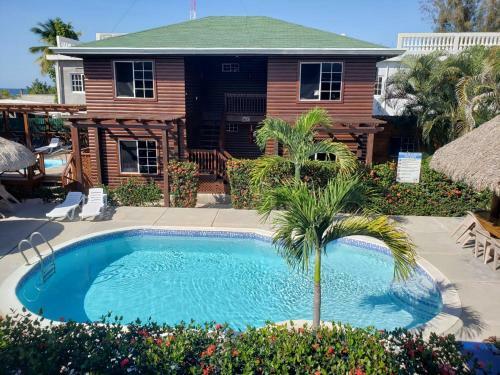 Hotel Y Caba�as Playa Caribe