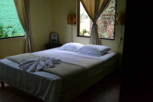 Bed & Breakfast Dos Palmas Country Inn